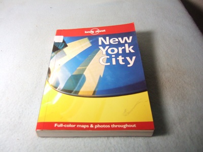 New York City. Full-color maps & photos throughout. 1 st edition - Ellis, David