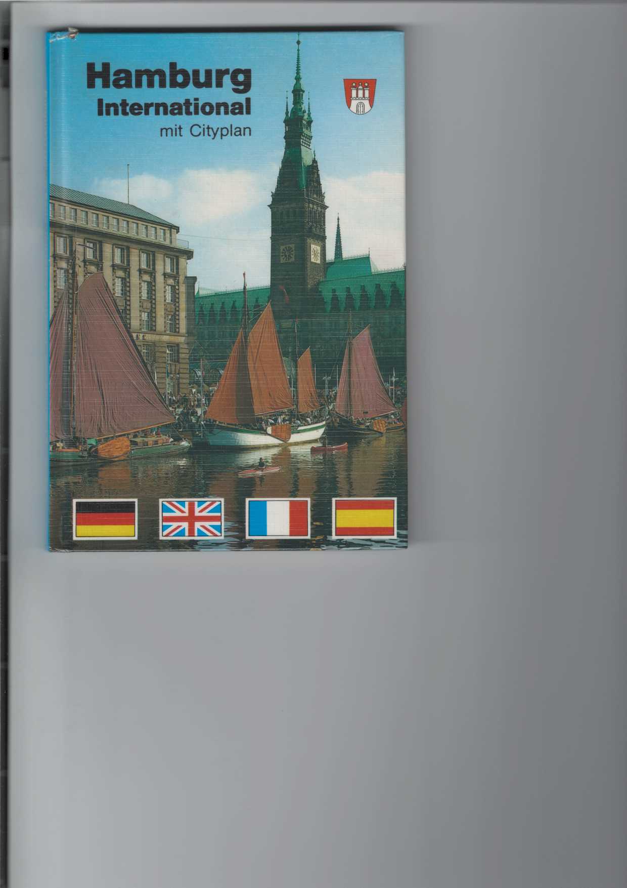   Hamburg International mit Cityplan. 