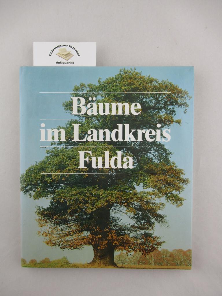 Bäume im Landkreis Fulda : Wettbewerb der Kreissparkasse Fulda und der Niederlassung Hünfeld aus Anlass ihres 150jährigen Jubiläums.