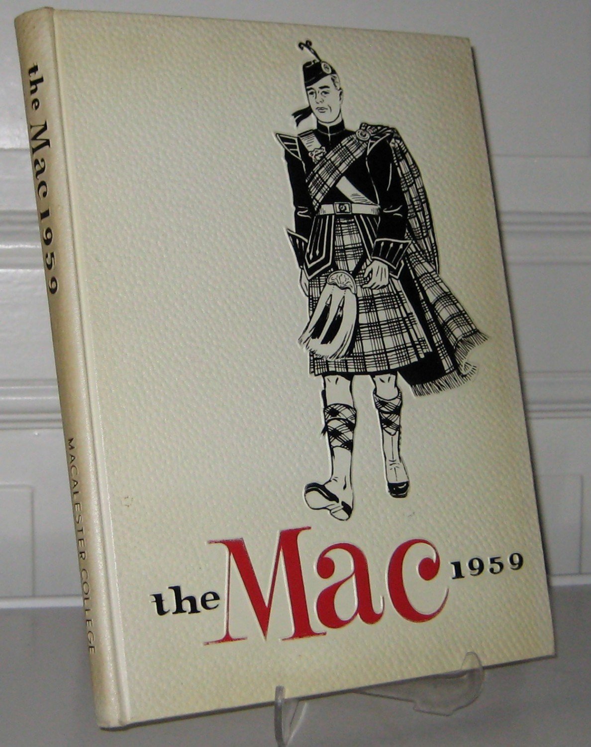 Macalester College, Minnesota:  The Mac College Yearbook. St. Paul 1, Minnesota. 1959. 