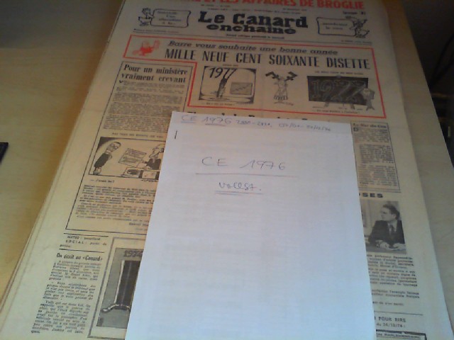  Le Canard enchaine' 1976. Journal satirique paraissant le mercredi. KOMPLETT. No. 2880 - 2931. 7. 1. - 29. 12. 1976.