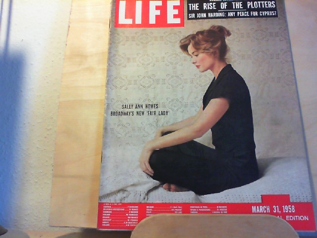  LIFE. International Edition. March 31, 1958. The Russian Revolution, Part II. The rise of the plotters.