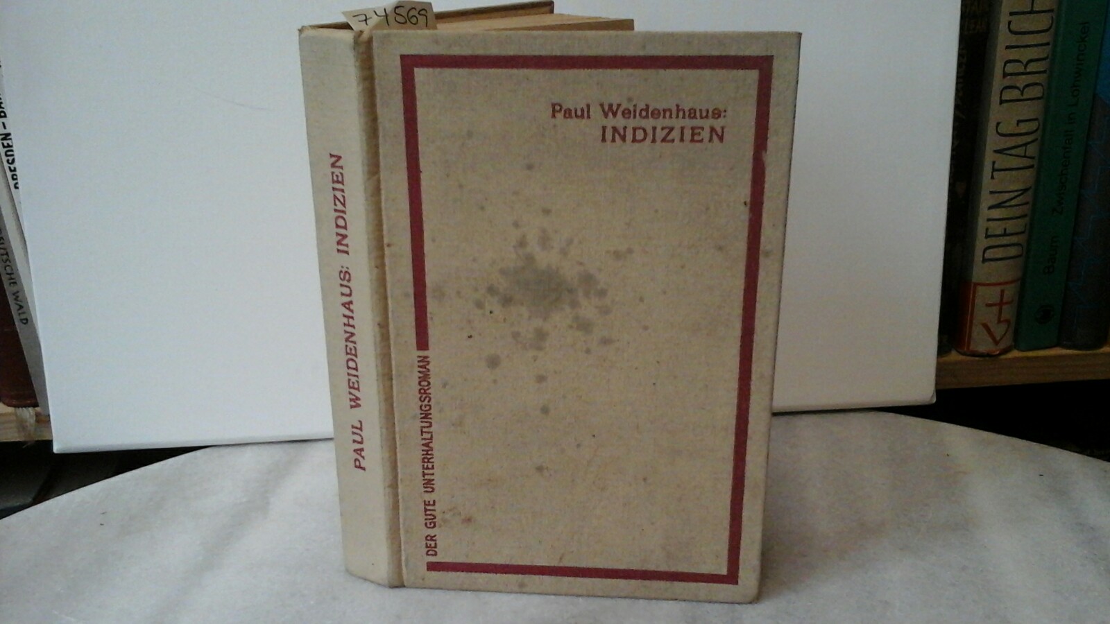 WEIDENHAUS, PAUL: Indizien. Kriminalroman. Erste /1./ Ausgabe.