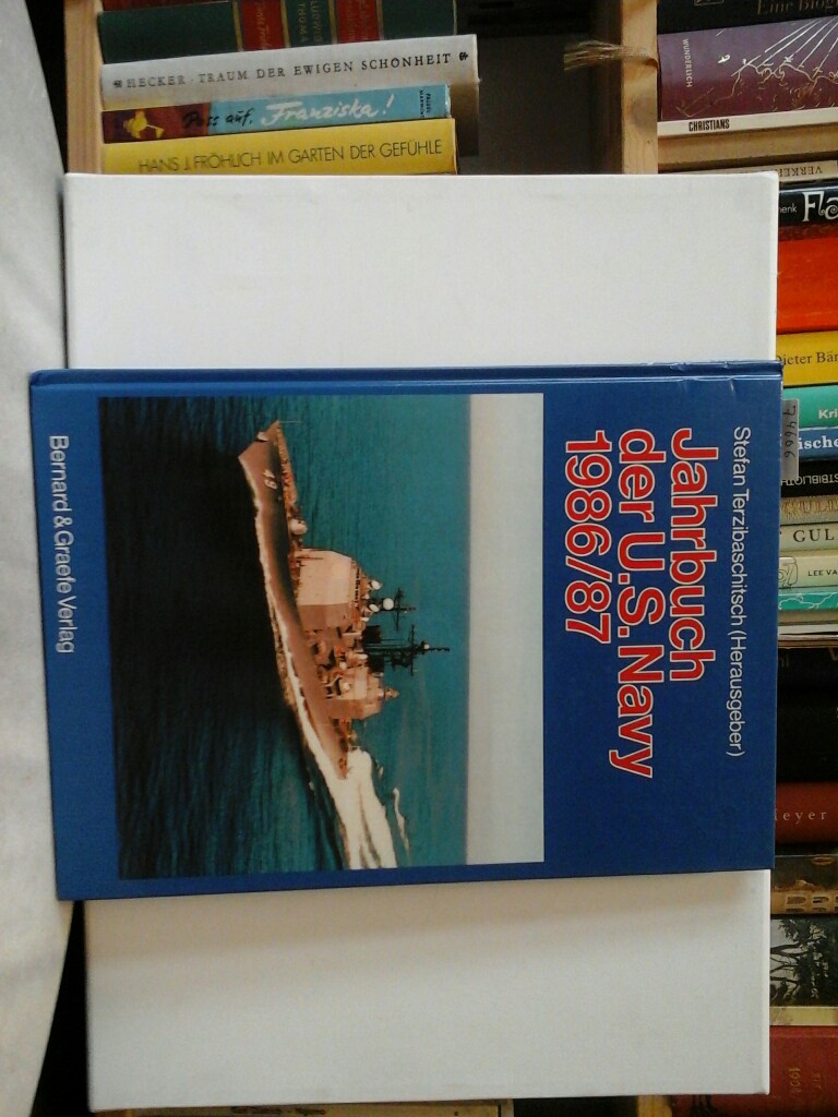 TERZIBASCHITSCH, STEFAN (Hrsg.): Jahrbuch der U.S. Navy 1986/87.