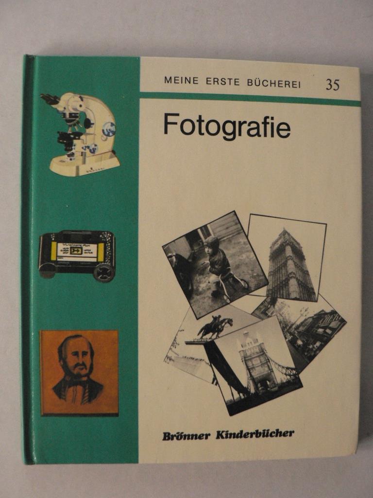 Michael Degenhardt (bersetz.)  Meine erste Bcherei, Band 35: Fotografie 