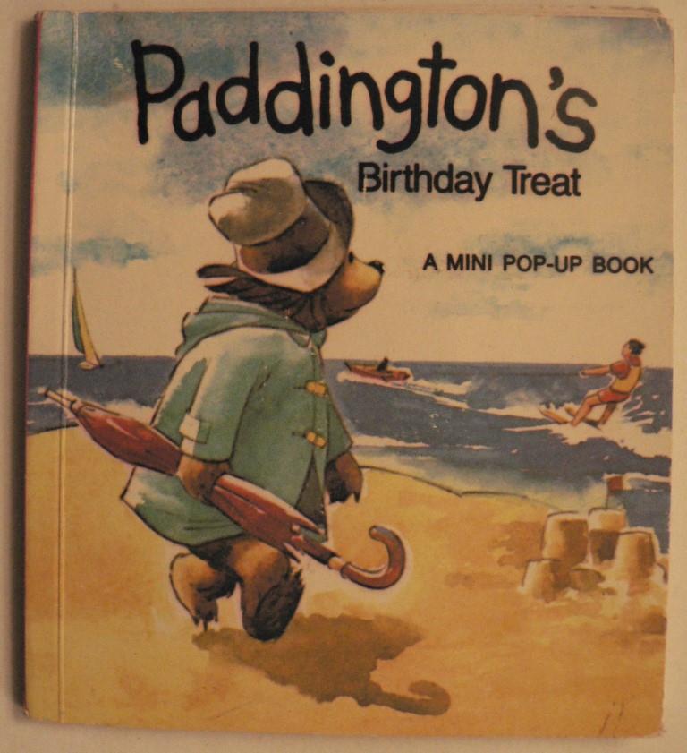 Michael Bond/William Collins (Illustr.)  Paddington's Birthday Treat. A mini pop-up book 