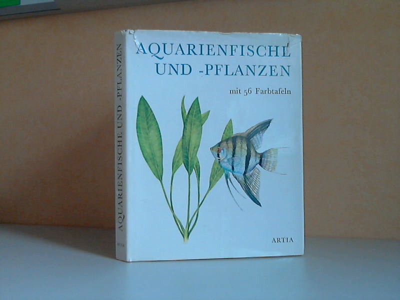 Aquarienfische und -pflanzen Illustrationen von Juri Maly