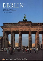 Hinderks, Susanne und Rudolf Walter Leonhardt:  Berlin. Fotos: Susanne Hinderks. Text: Rudolf Walter Leonhardt ; Paul Otto Schulz 