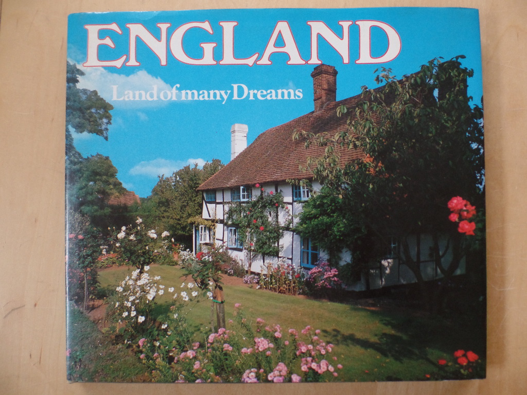 Matthews, Rupert O.:  England : Land of many Dreams 