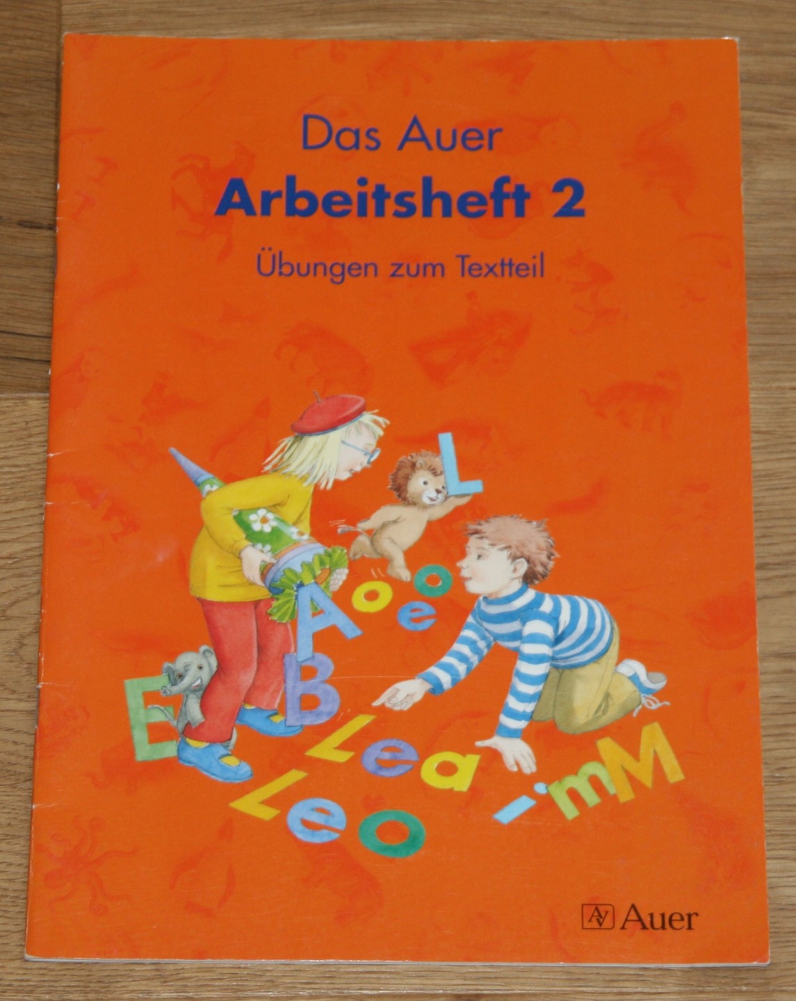 Das Auer-Arbeitsheft 2. Übungen zum Textteil.  1. Auflage, - Bertold u. A., Kerstin und Thomas Müller (Illustrationen)