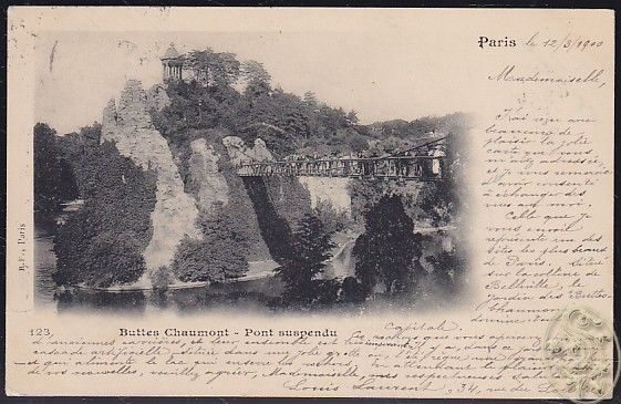 Paris. Buttes Chaumont - Pont suspendu.