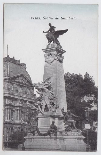  Paris. Statue de Gambetta